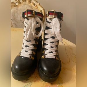 GUCCI SYLVIE WEB LUG BOOTS-Authentic